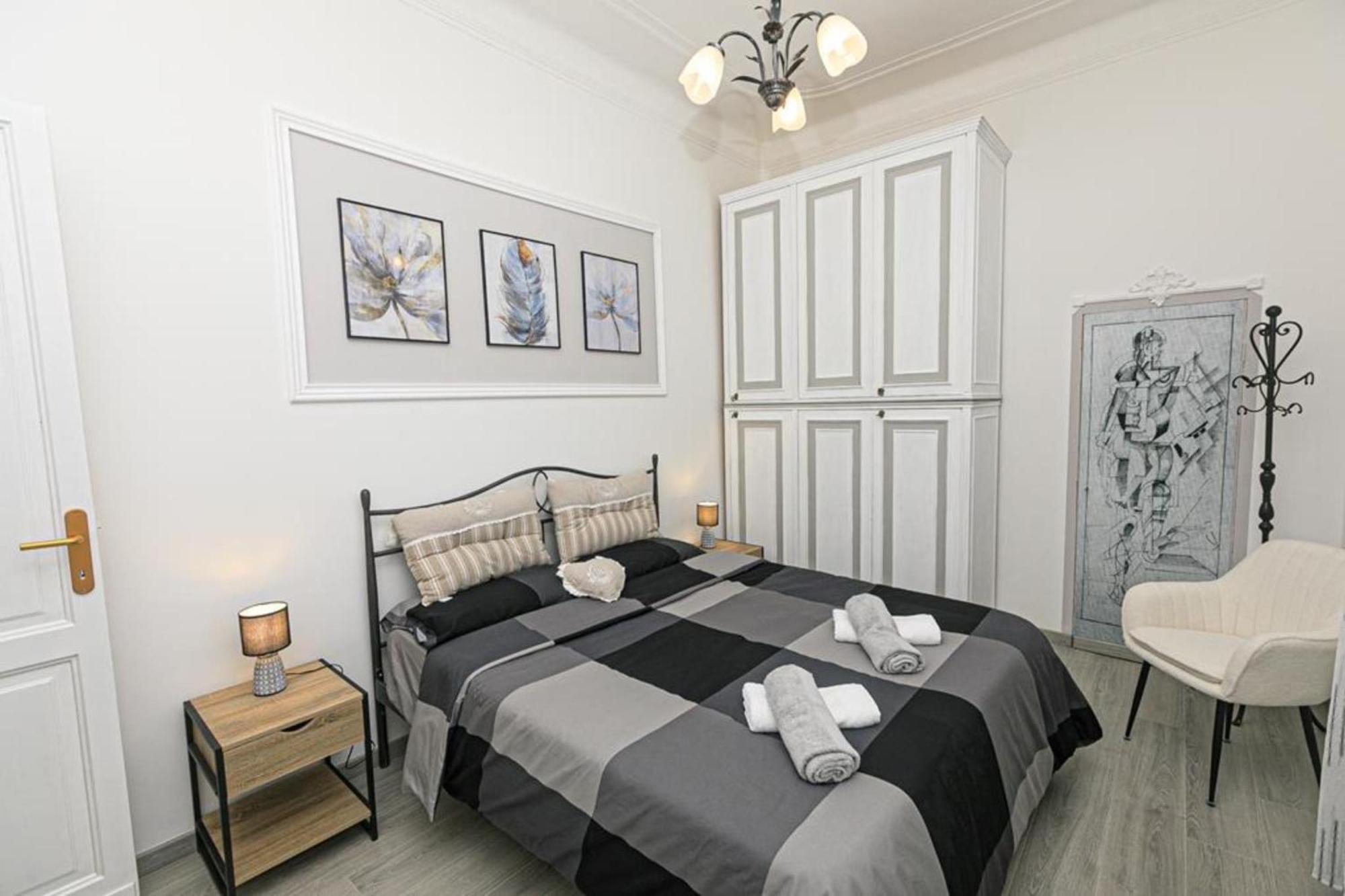 Apartament Plein Ciel - Attico Vicino Al Centro - Parcheggio Privato Genua Zewnętrze zdjęcie